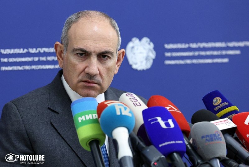 Никол Пашинян выступает с заявлением о перекрестке мира в Армении
