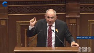 Никол Пашинян выступает с заявлением о борьбе с олигархией в Гегаркунике