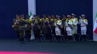 Никол Пашинян на церемонии прощания с Али Хаменеи в Тегеране