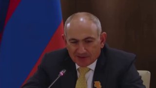 Встреча Никола Пашиняна и Михаила Мишустина после выборов в Армении