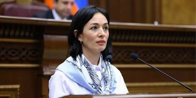 Министр ОНКС РА Жанна Андреасян на пресс-конференции