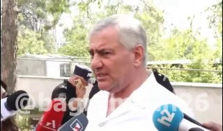 Кандидат Гурген Арсенян на предвыборной встрече в Севане