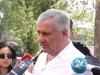 Ваге Газарян на встрече с избирателями в Севане, Гегаркуник