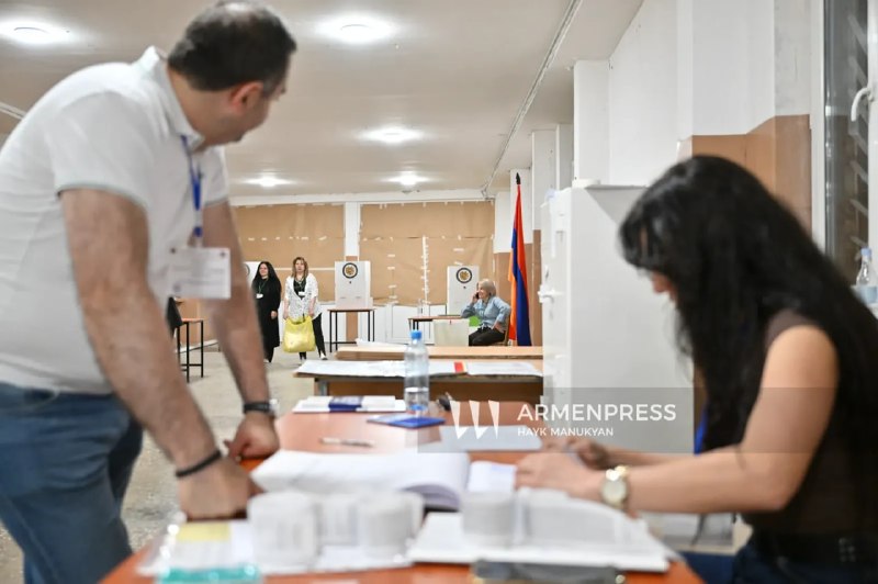 Здание ЦИК Армении в Ереване, опубликованы протоколы выборов 7 июня